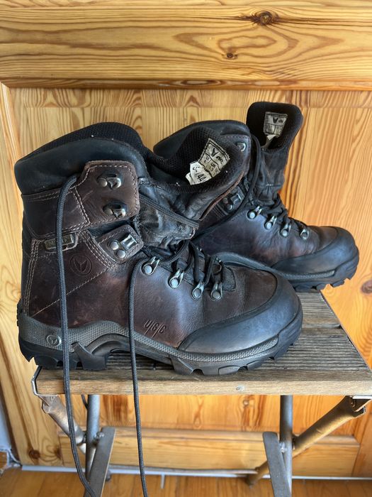 Sprzedam buty trekkingowe firmy VIKING model UGC rozmiar 39 wkł. 25.5