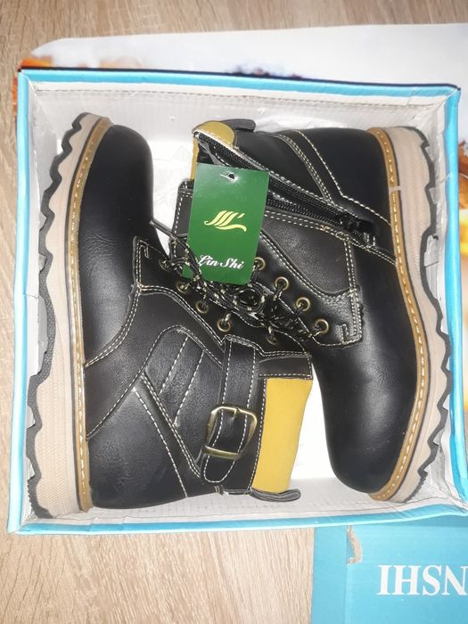 Sprzedam nowe buty zimowe rozmia 34.