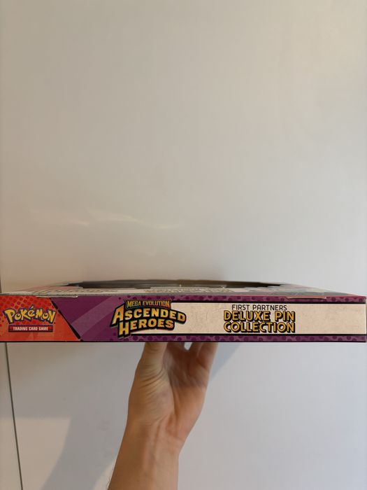 Pokemon Ascended Heroes Deluxe pin Collection