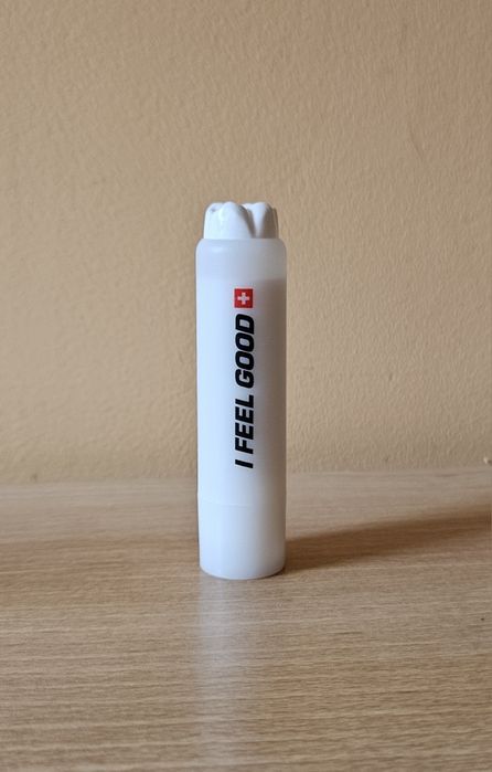 Nowy balsam pomadka do ust EMS I feel good SPF 20