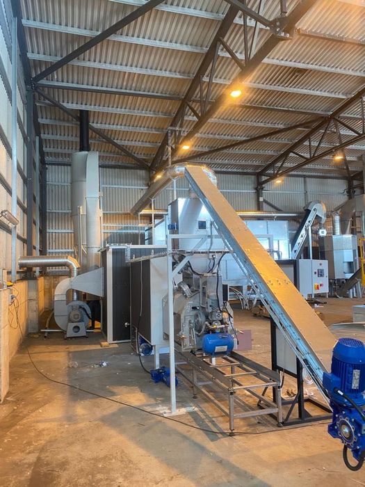 Generator/ nagrzewnica powietrza zasilana pelletem, ogrzewanie hali