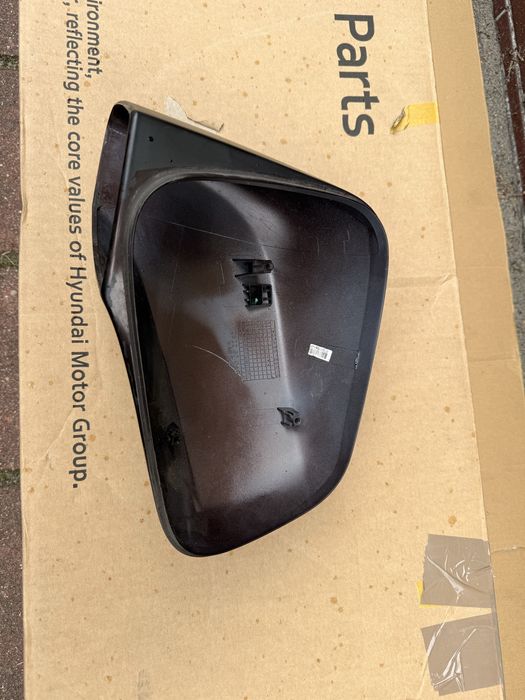 Opel Mokka Mokka X obudowa lusterka Prawa strona OE 262237048