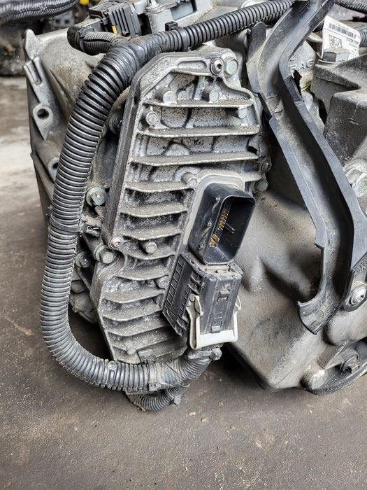 Акпп 1.5 dci Робот EDC Renault Scenic 3 Megane коробка автомат dc4001