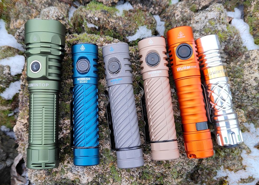 Acebeam EC20 EDC ліхтар Nichia 519A SFT-25R 2500lm AUX 18650  Wurkkos