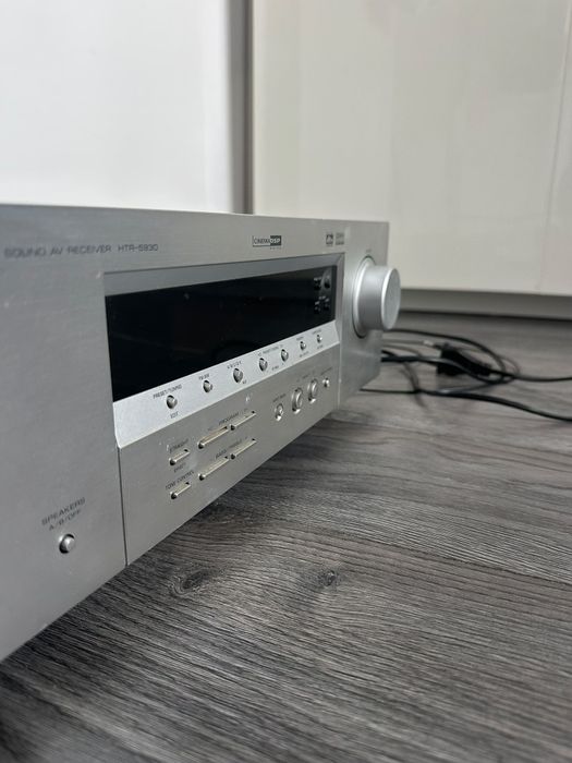Amplituner Yamaha 5930