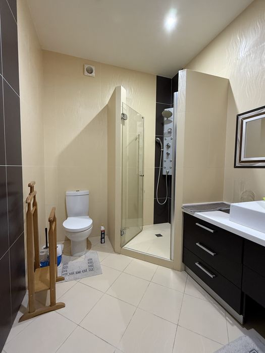 Продам двухрівневу квартиру с.Чубинське ( 140 кв.метрів)