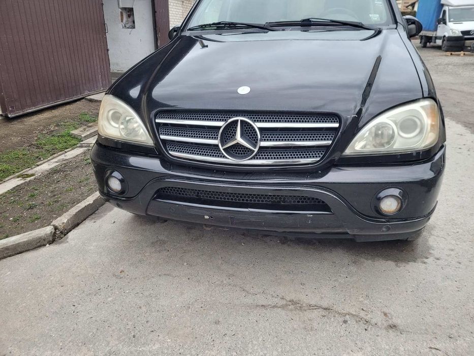 Капот з решіткою Mercedes ML w163 2001-2005