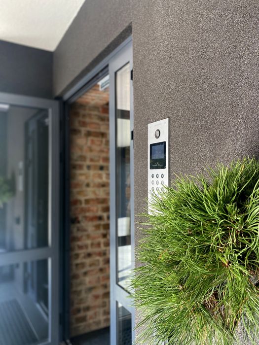 Елітне просторе помешкання в центрі міста поряд Покровського собору!