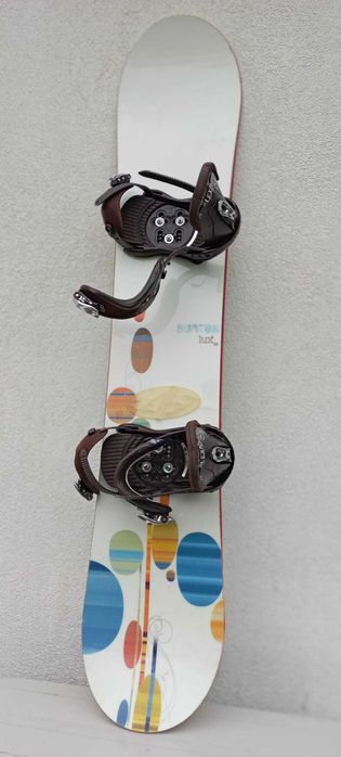 Prancha Snowboard Burton 143 (Modelo Feminino) + Fixações Burton Lexa