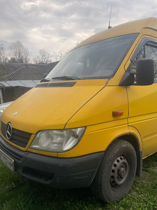 Бус Mercedes Sprinter