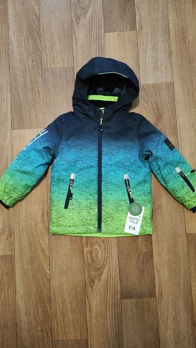 Яскрава термокуртка Northville (C&A)