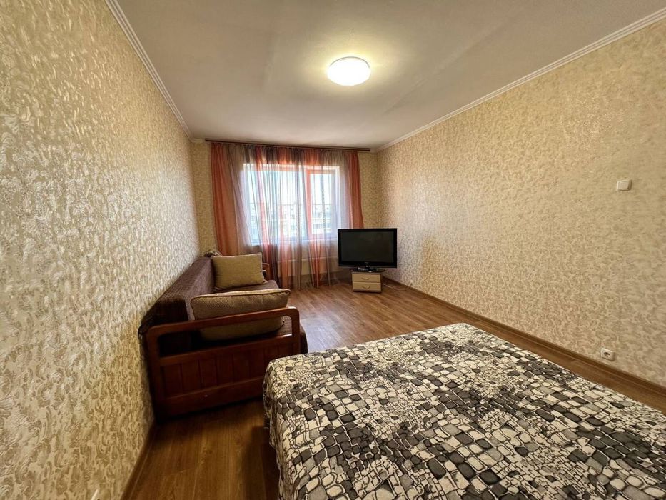 Подово Погодинно. р-н Леваневського 64