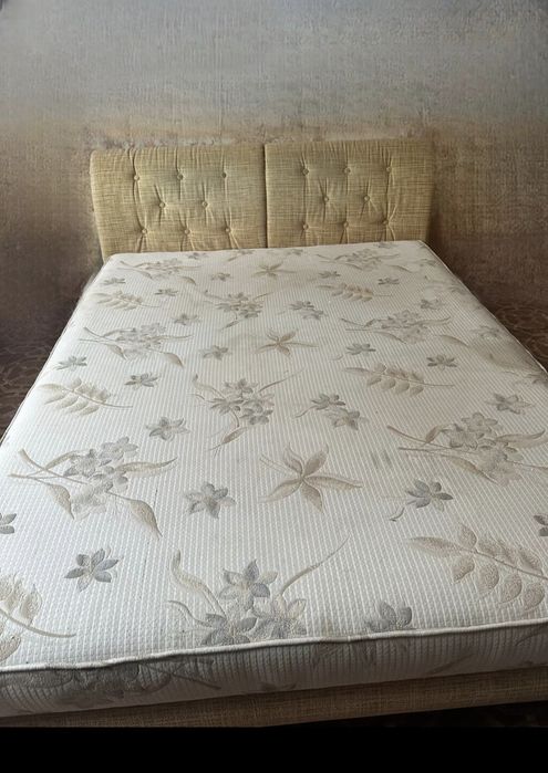 Кровать  1.45×1.90