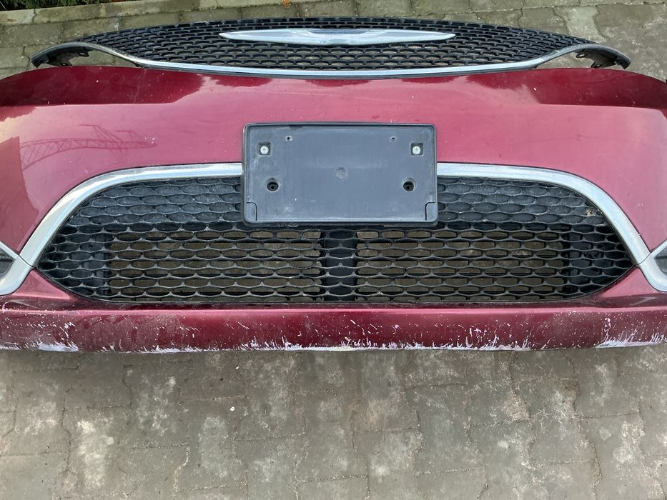 Zderzak przód kompletny chrysler pacifica 17-20r PRV