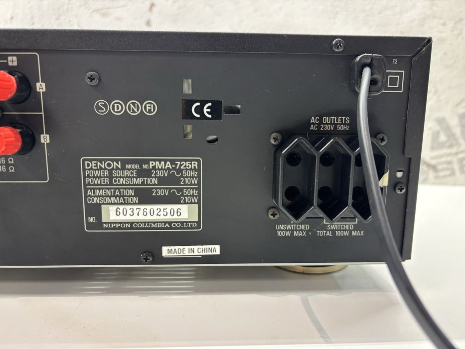DENON PMA-725R wzmacniacz stereo