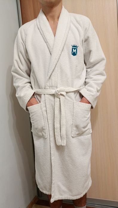 Халат махровий білий