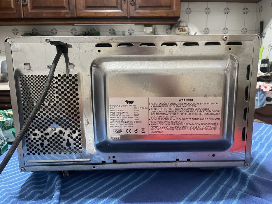 Micro-Ondas TEKA MW 21 IVS INOX (Avariado/Para Peças)