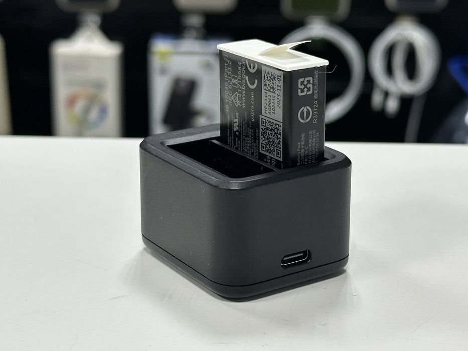 Go pro Hero 3+ / зарядка з акумом