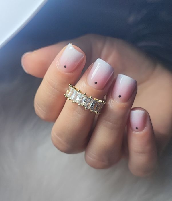 Stylizacja paznokci. Sterylne narzędzia, paragon.