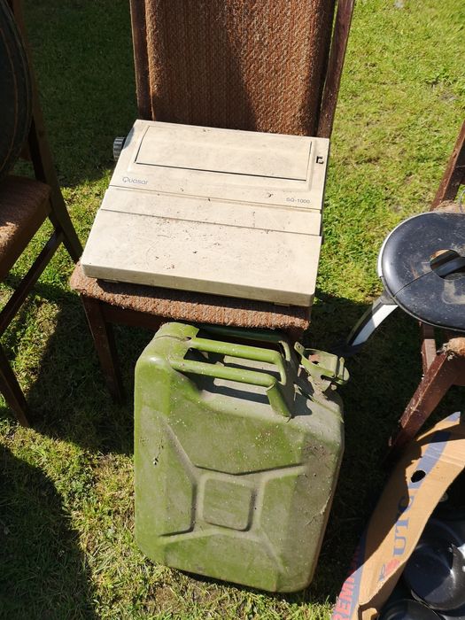 Wyprzedaż garażowa wszystko za 100 ograniczona w czasie