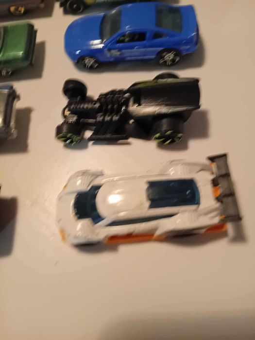 Sprzedam modele samochodów