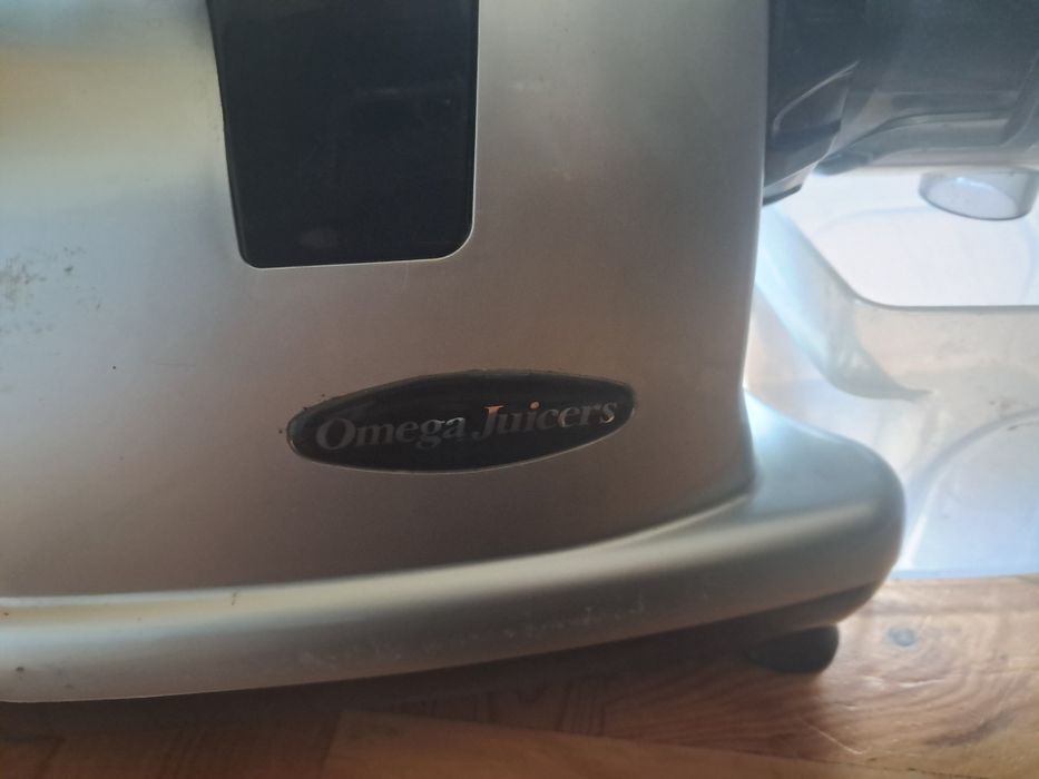 Juice omega 3 - máquina de sumo, estracão a frio