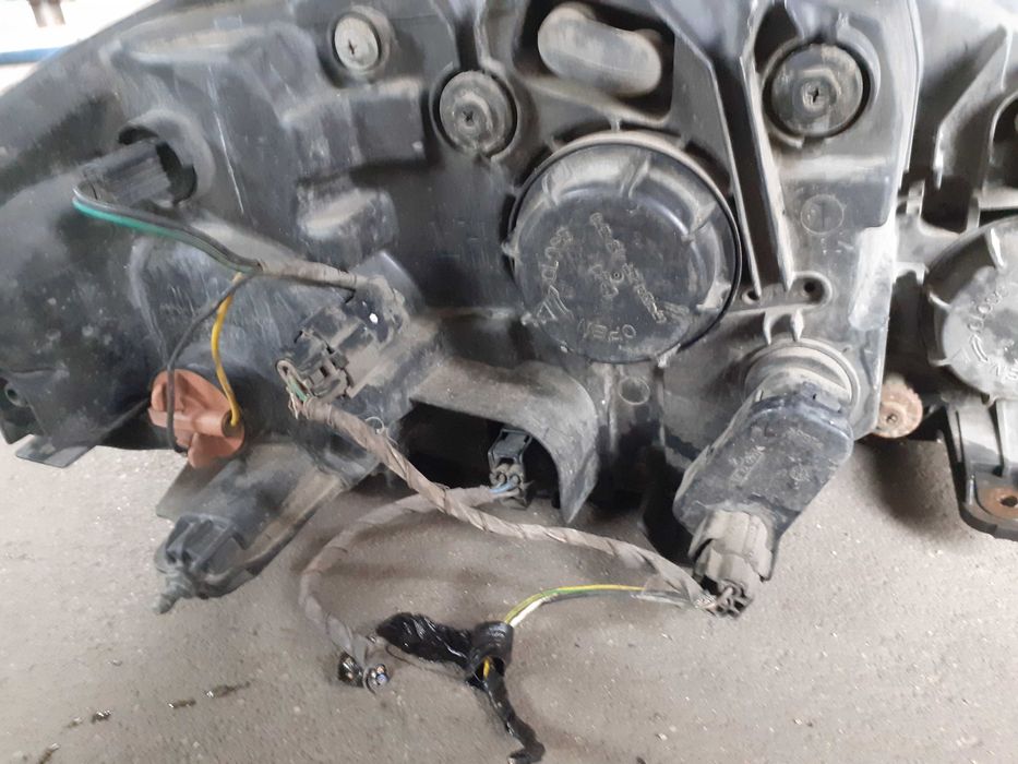 Lampa lewa przednia Ssangyong Rodius