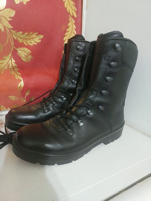 Шкіряні берци, практично нові