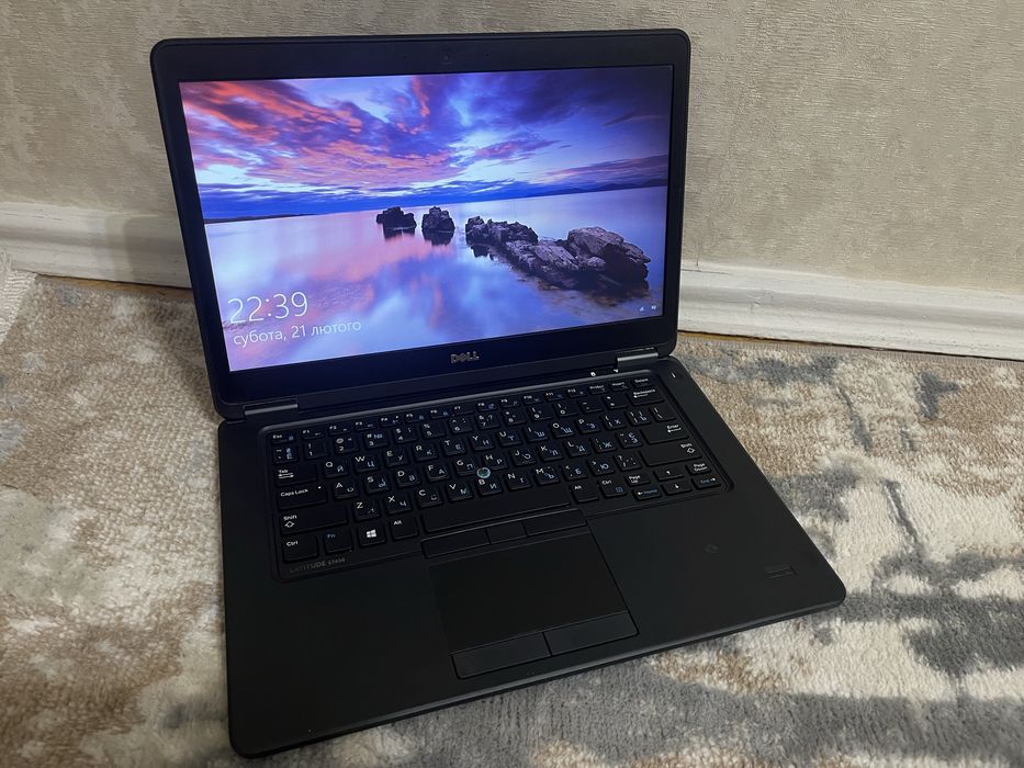 Dell latitude e7450 i5 5300u 8gb 256gb