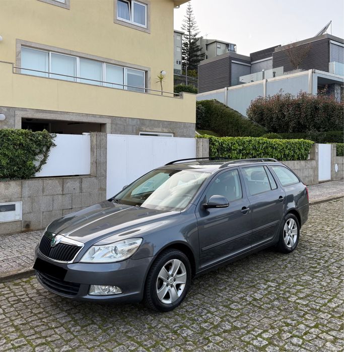 Skoda Octavia UM DONO Caixa Aut Nacional Poucos Km