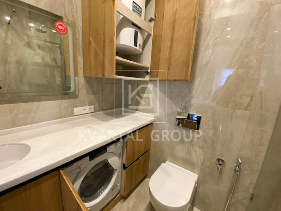 Продам 2к квартиру 96м2 з якісним ремонтом на Печерську!