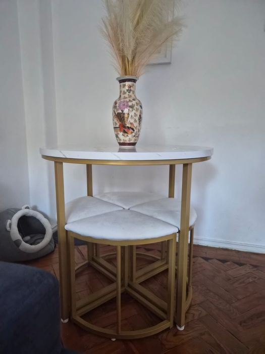 Mesa de jantar redonda