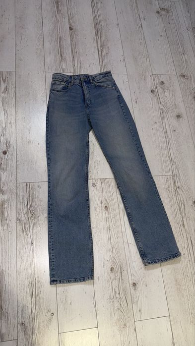 Продам блакитні джинси ZARA
