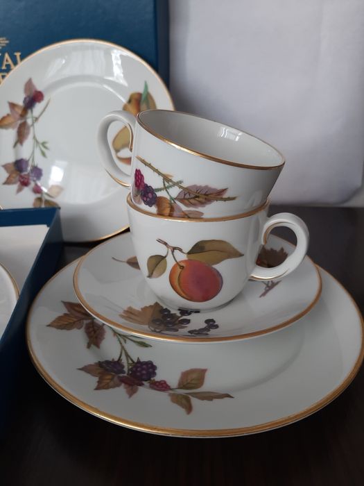 Кавові пари тортниця кодлер Royal Worcester
