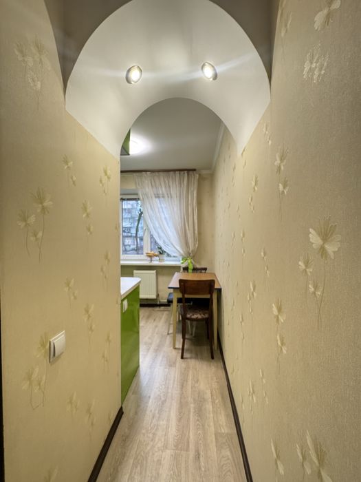 Продам 3-х кімнатну квартиру