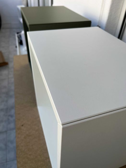 Armário IKEA 35x25x35 cm