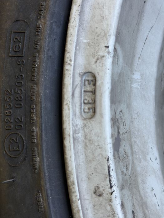 OZ Racing F1 Plus 17” 5x120 8J ET35 – BMW komplet