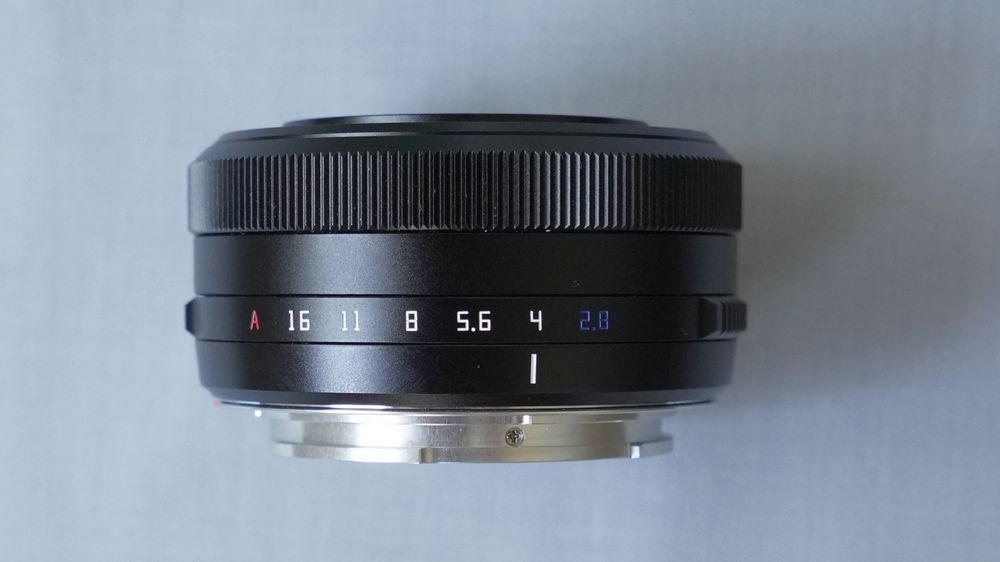 TTartisan AF27 mm f2,8 для Sony E