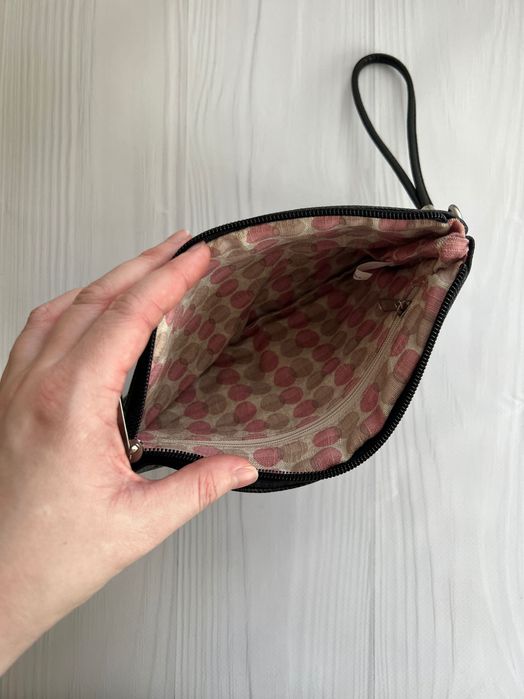 Чорна косметичка (клатч) з екошкіри (має класну підкладку)