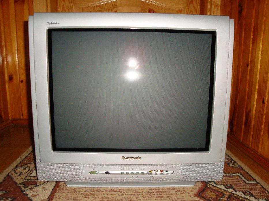 Panasonic 21 cali z pilotem.