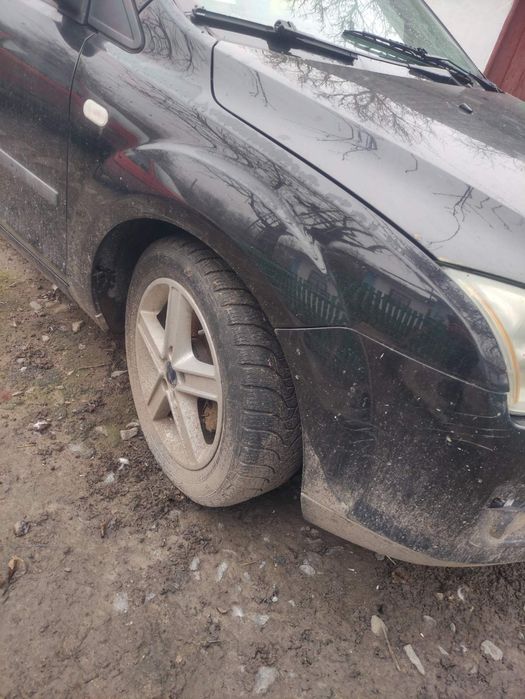 FORD FOCUS 1,6 бензин!