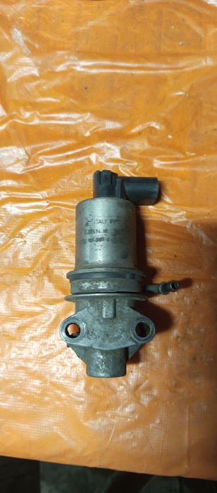 Клапан егр и радиатор охлаждения на Фольксваген т5