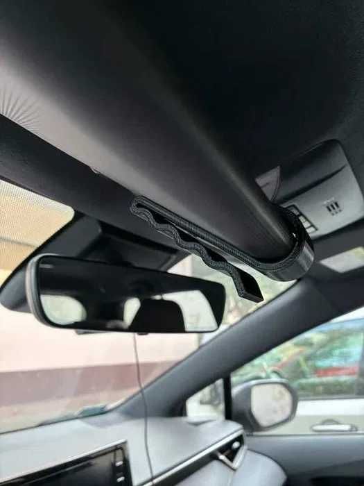 Uchwyt na okulary do samochodu