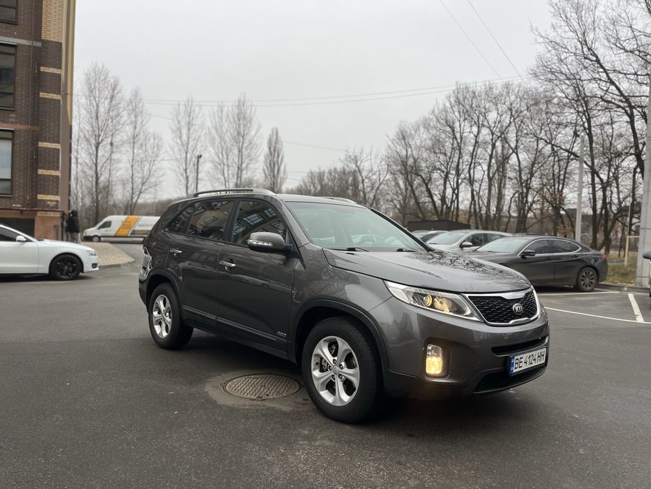 Продам доглянутий сімейний автомобіль. КІА SORENTO