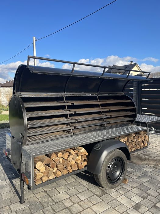 Виготовляємо та продаємо BBQ смокери й бочки  на колесах!