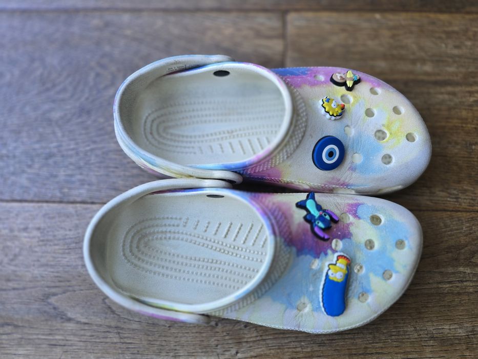Crocs J3 z przypinkami