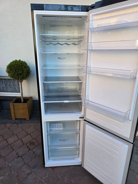 Холодильник LG GBB62BLFGC, NoFrost, доставка