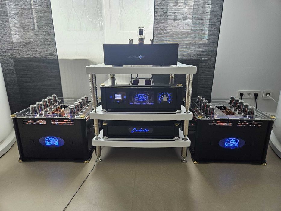 Підсилювач потужності AudioValve Baldur 300 від Audio Valve Німеччина.