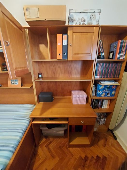 Vendo Quarto Solteiro/Estúdio