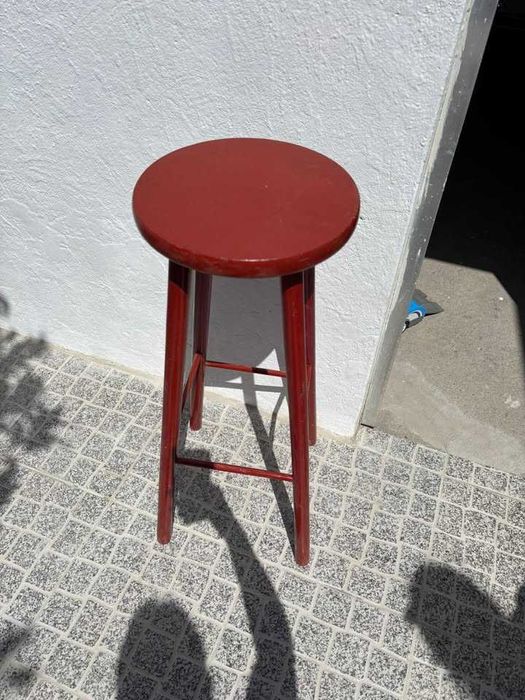 Banco alto Vermelho64585892018562122